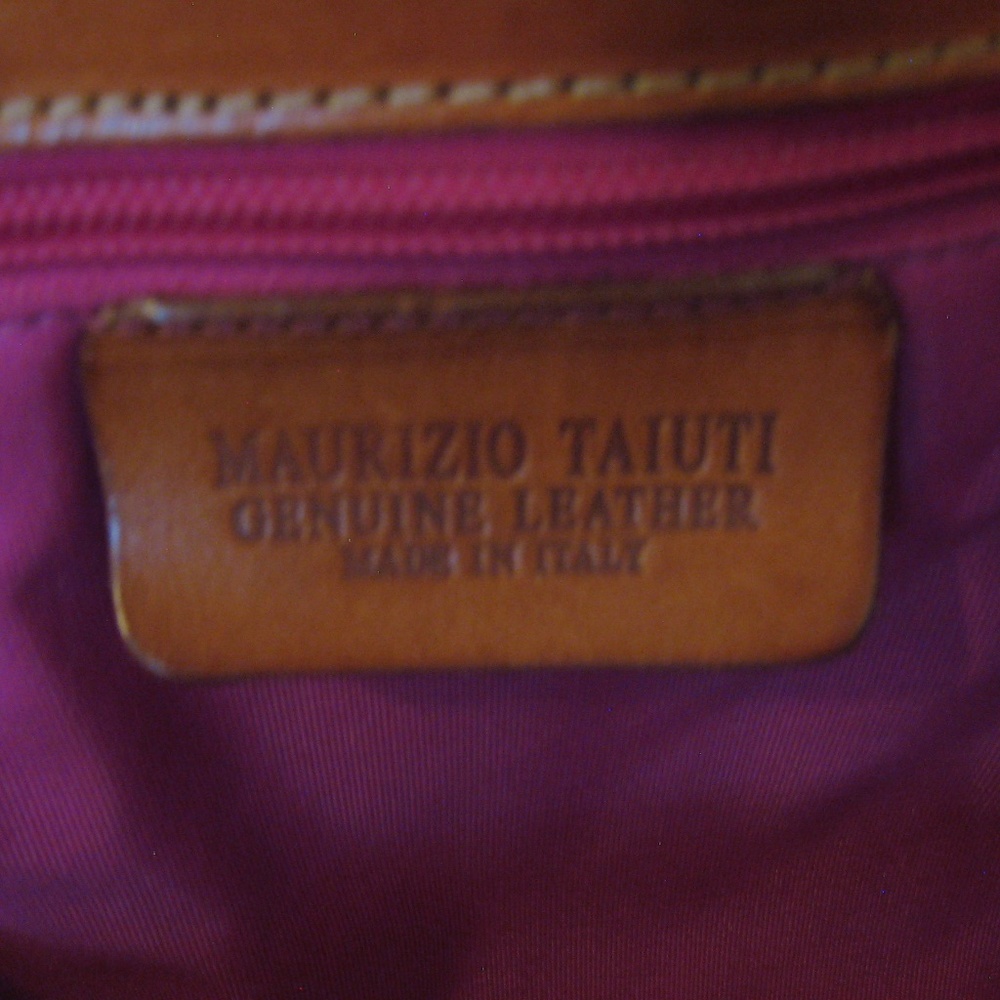 Italian Leather Floral Bag - Picture 10 of 14